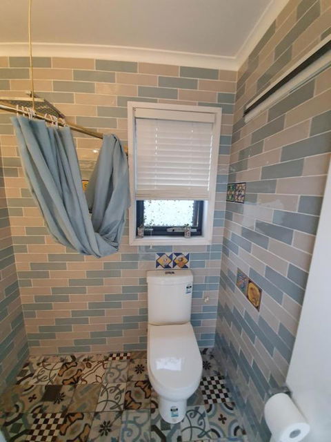 JUST 4 YOU! Amazing Sea Views WIFI Fullly Air Conditioned King Bed - Events Australia 6