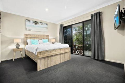 Beachside At Sapphire - Accommodation Europe 2