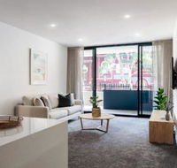 Contemporary Apartment in Newcastle CBD - Accommodation Europe