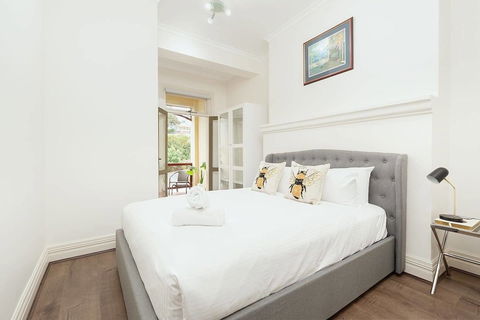 Stunning Sydney Home 6 - Tourism Bookings 5