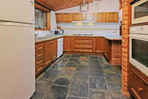 The Court 4 Lazy Dayz - Events Australia 4