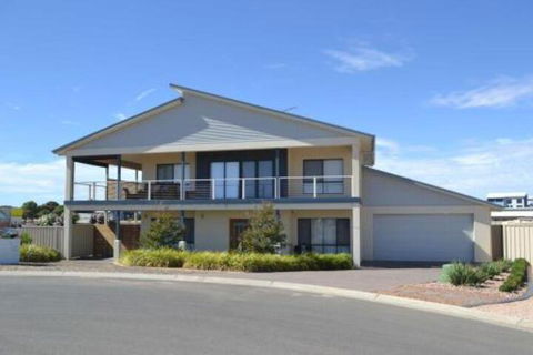 Gizmos Retreat - Tourism Bookings 0