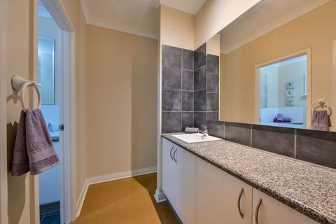 16 Crevalle Way - Events Australia 1