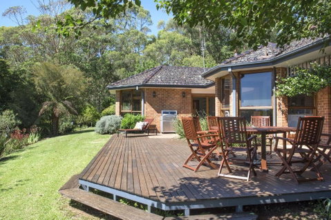 Taliesin Beautiful 4 Bedroom Home With Amazing Views! - Tourism Bookings 1