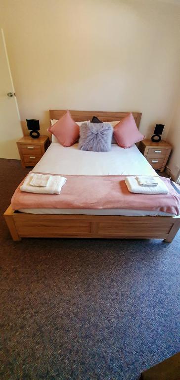 Russell Falls Holiday Cottages - Events Australia 4