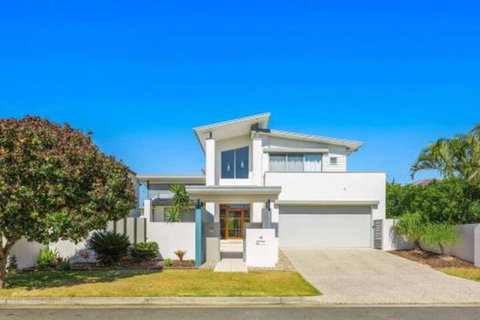 Elliston At Corporate Boardies. - Events Australia 2