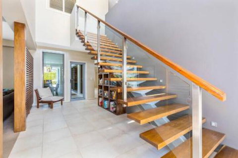 Elliston At Corporate Boardies. - Events Australia 4