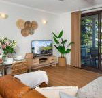 St Tropez Beachside Luxe - Events Australia