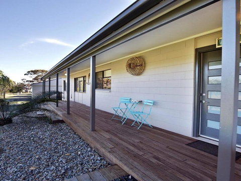 The Lobster Pot Great Outdoor Eating Area - Events Australia 3