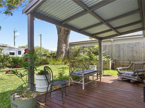 The Shabby Shell Fresh & Inviting - Events Australia 4