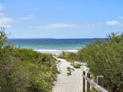 The Shabby Shell Fresh & Inviting - Events Australia 2