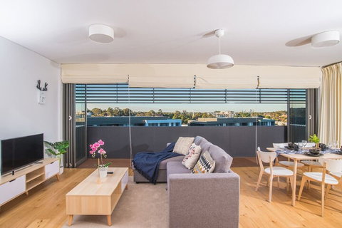 Peak East 2bed2bath APT @ryde SO Relaxing - Events Australia 4