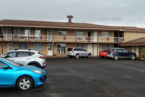 Overlander Motor Lodge - Events Australia 4