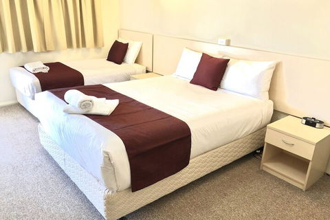 Overlander Motor Lodge - Events Australia 7