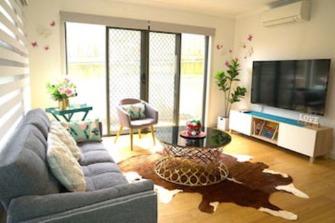 A Cozy 3BRM House At Doncaster - Events Australia 0