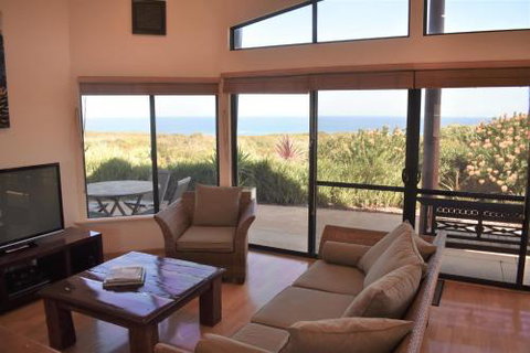 Redgate Beach Escape - Events Australia 2