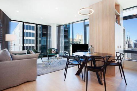 CITY HIGH Hosted By: LAbode Accommodation - Tourism Bookings 0