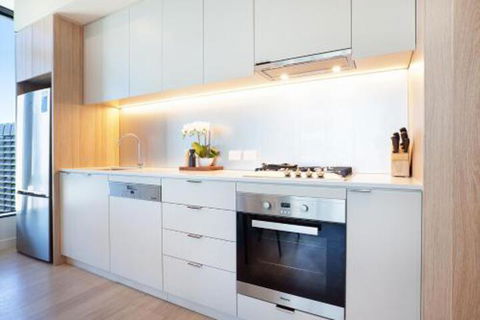 CITY HIGH Hosted By: LAbode Accommodation - Tourism Bookings 3