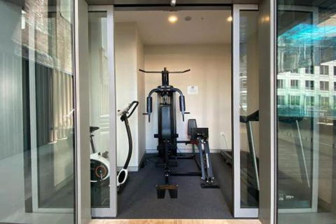 CITY HIGH Hosted By: LAbode Accommodation - Tourism Bookings 7