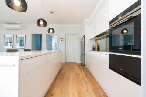 VIEWS FOREVER INVERLOCH - Events Australia 4