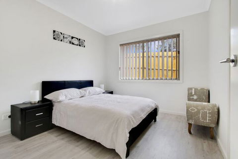 V & V Family Dream Away - Events Australia 6