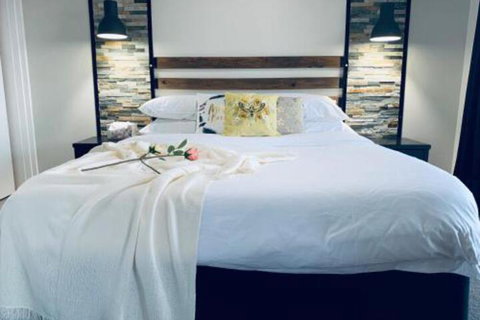 The Silvermoon Villa Private Villa - Events Australia 2