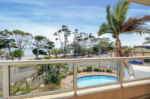 Bikinis & Martinis At Points North - Accommodation Europe 5