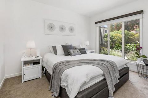 BANGALOW MORNINGTON - Accommodation Europe 5