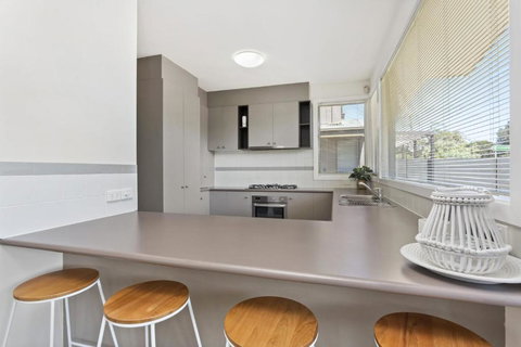 CAPELS REST CAPEL SOUND - Events Australia 6