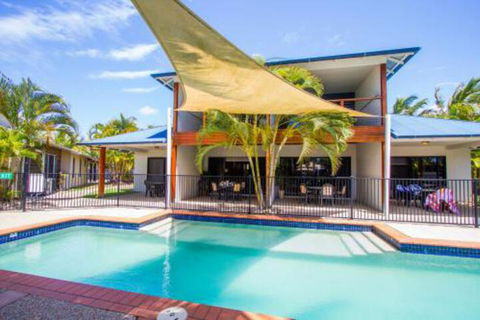 Edges 37 Beach Villa - Events Australia 0