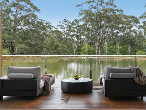 Casa Sul Lago Quite Simply A Very Special Place - Events Australia 1