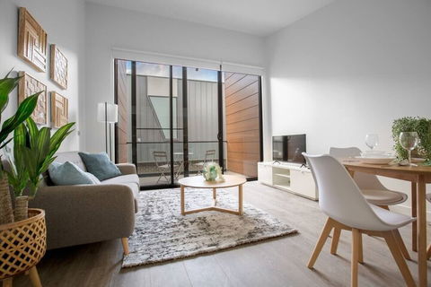 Elegant Stylish Living@mooneeponds Wifi/parking - Events Australia 2