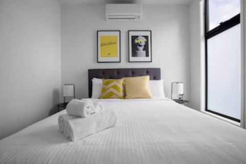 Elegant Stylish Living@mooneeponds Wifi/parking - Events Australia 0