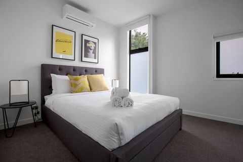 Elegant Stylish Living@mooneeponds Wifi/parking - Events Australia 1