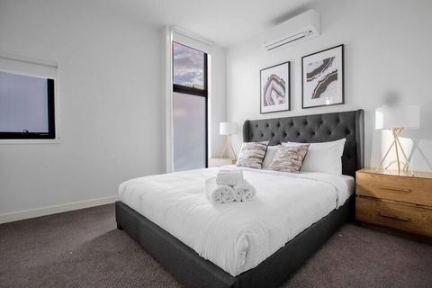 Delightful Townhouse Stay@moonee Ponds + Parking - Events Australia 6