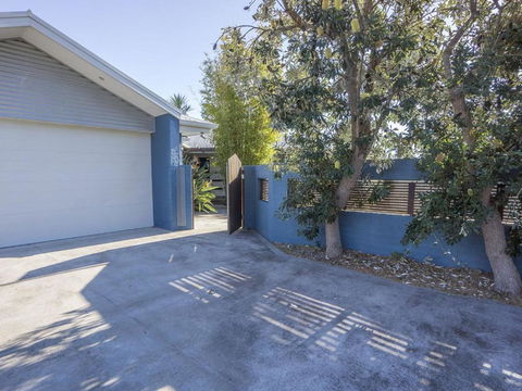 Conley Ave 8 Pet Friendly OUTSIDE Only - Accommodation Europe 4