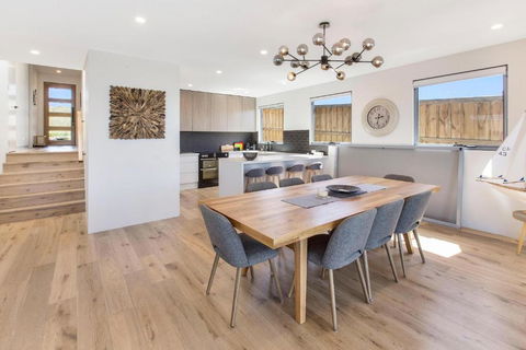 Anchored Access To The Gippsland Lakes - Events Australia 2