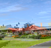 Magnificent Cotillion by Your Innkeeper - Events Australia