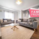 Seascape At Glenelg 3BDRM Luxury WiFi Beach Airport - Events Australia 0