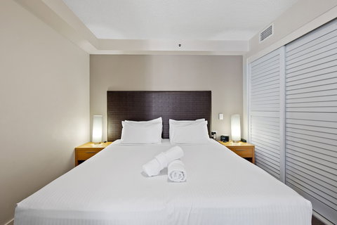 Mant814 - Ocean Views & Sunny Stays - Events Australia 4