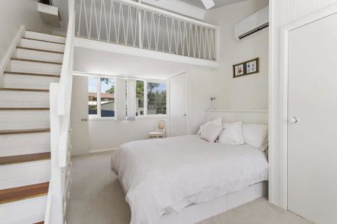 The Lake House With Swimming Pool - Events Australia 6