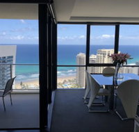 Circle on Cavill Luxury 2 Bedroom Ocean Views - Events Australia