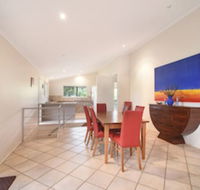Beach Affair - 10 Callitris Crescent - Events Australia