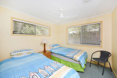 Sunbright 2/5 Petrel Street - Events Australia 4
