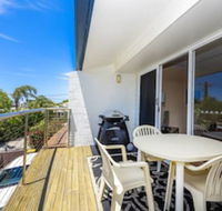 Sunbright 2/5 Petrel Street - Events Australia