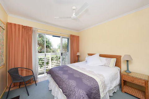 Sunbright 2/5 Petrel Street - Events Australia 7