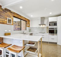A Beach Break - 1/90 Lorikeet Drive - Events Australia
