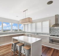 Sea Splash 75 Lorikeet Drive - Events Australia