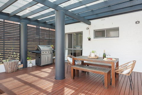 Large Family Home Bondi - Events Australia 1