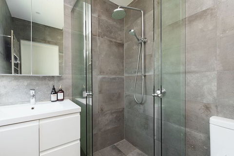 Large Family Home Bondi - Events Australia 3